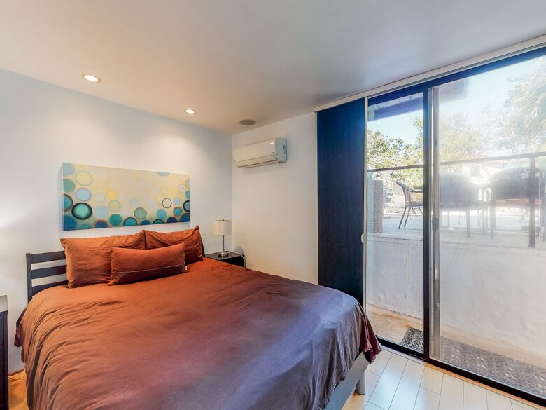 Quintess Collection - Mission Bay - San Diego, California