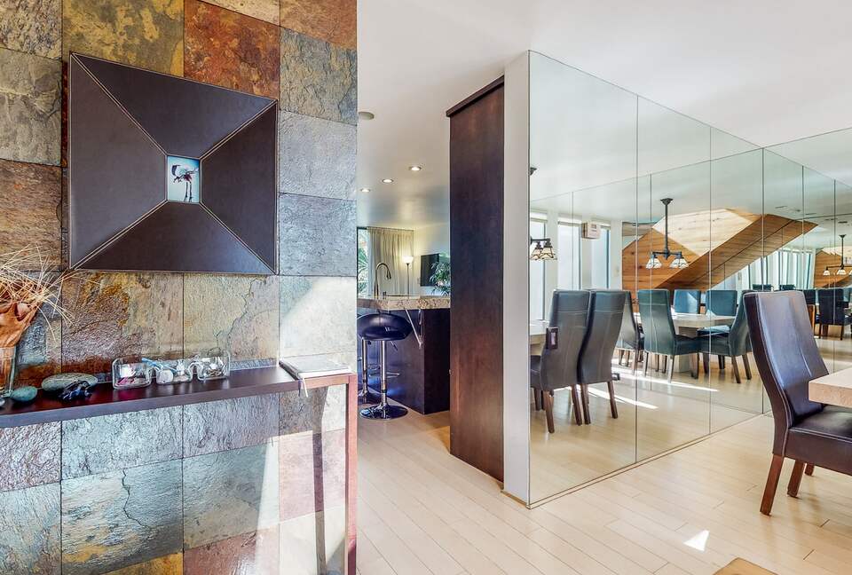 Quintess Collection - Mission Bay - San Diego, California