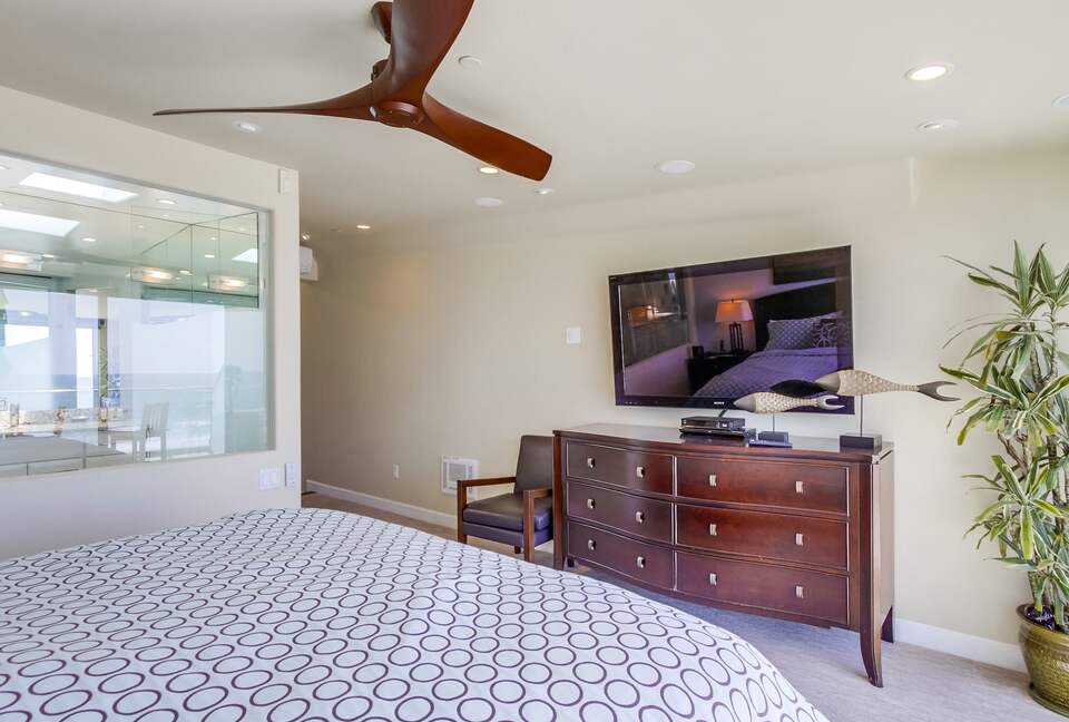 Quintess Collection - Pacific Breeze - San Diego, California