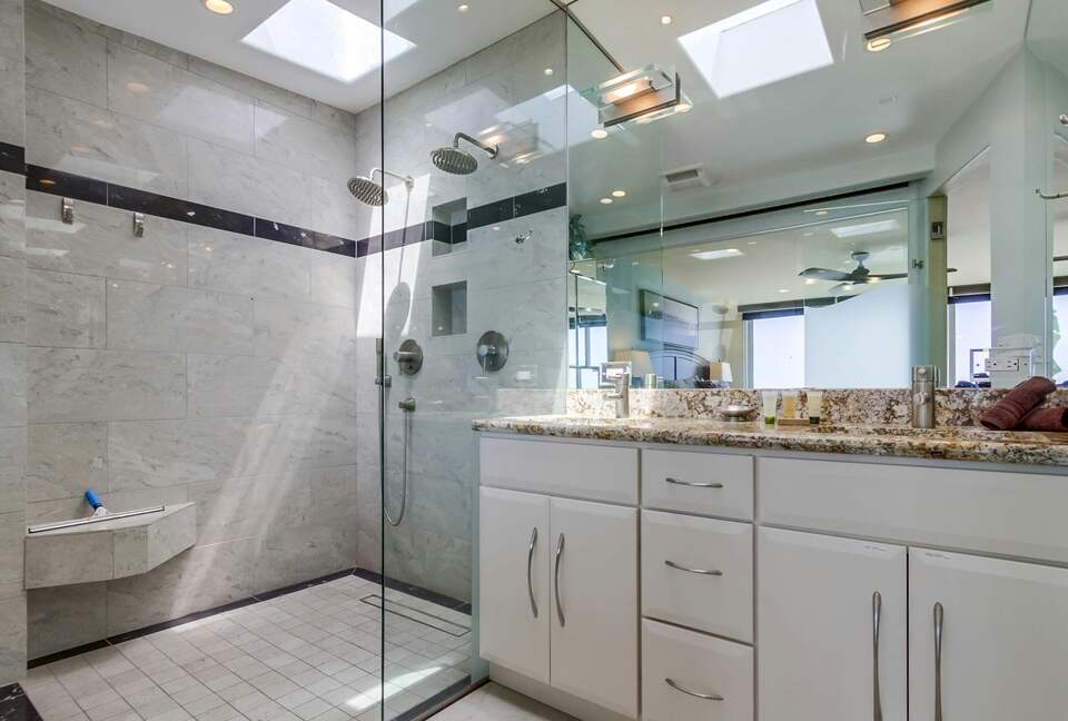 Quintess Collection - Pacific Breeze - San Diego, California