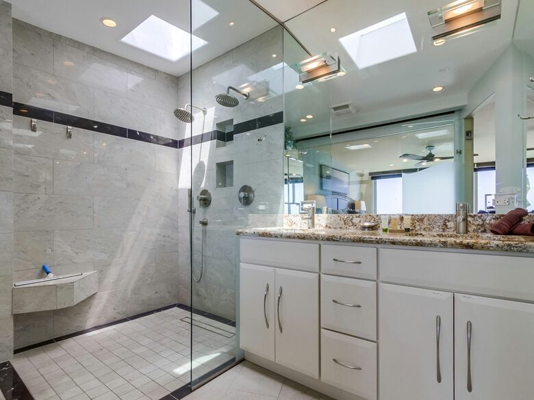 Quintess Collection - Pacific Breeze - San Diego, California