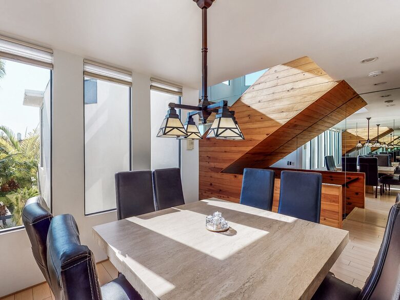 Quintess Collection - Mission Bay - San Diego, California