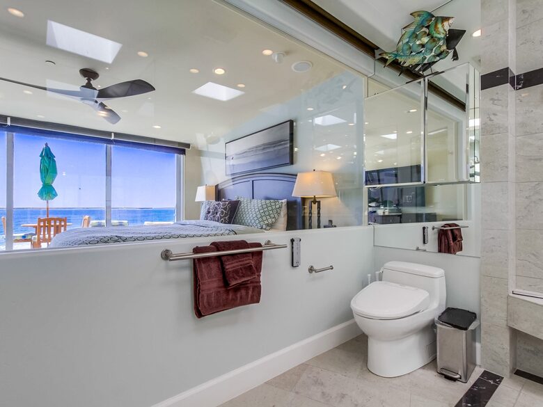 Quintess Collection - Pacific Breeze - San Diego, California