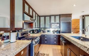 Quintess Collection - Mission Bay - San Diego, California