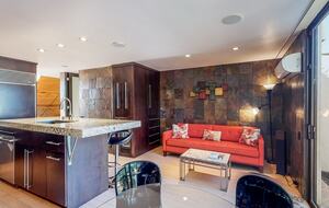 Quintess Collection - Mission Bay - San Diego, California