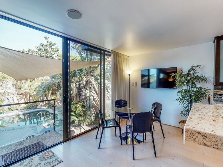 Quintess Collection - Mission Bay - San Diego, California