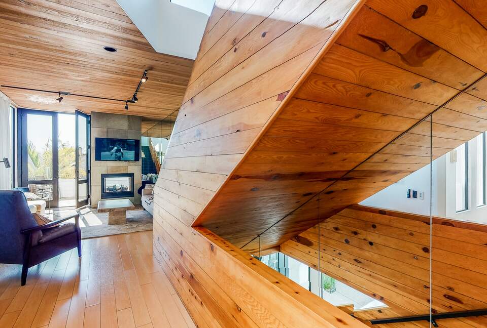 Quintess Collection - Mission Bay - San Diego, California