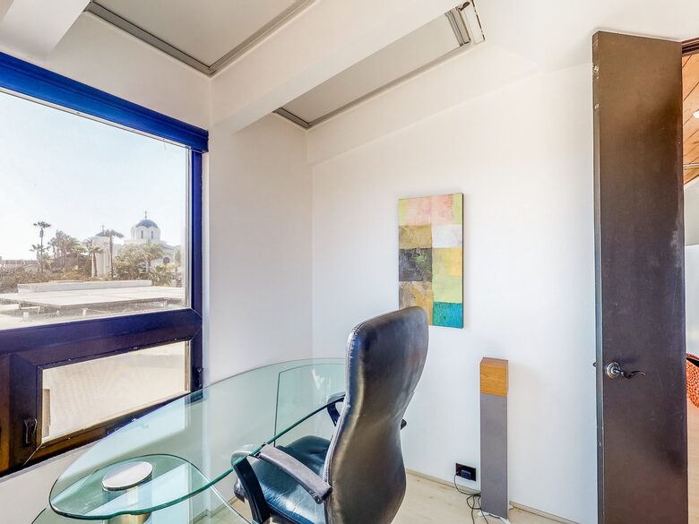 Quintess Collection - Mission Bay - San Diego, California