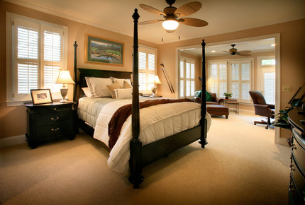 Reynolds Plantation Golf and Resort Lake Cottage - Eatonton, Georgia