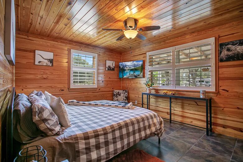 Serene Florida Farm - Umatilla, Florida