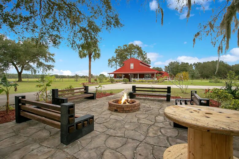 Serene Florida Farm - Umatilla, Florida