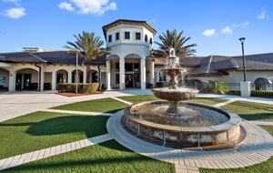 8 Bedroom Home with Private Pool - Davenport, Florida