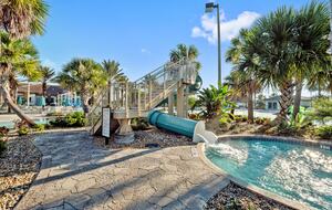 8 Bedroom Home with Private Pool - Davenport, Florida