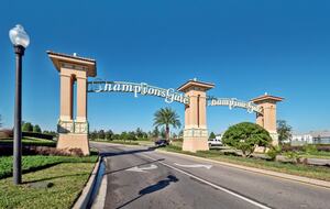 8 Bedroom Home with Private Pool - Davenport, Florida