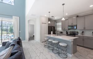 5 Bedroom Home with Private Pool - Davenport, Florida