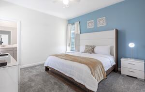 5 Bedroom Home with Private Pool - Davenport, Florida