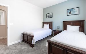 5 Bedroom Home with Private Pool - Davenport, Florida