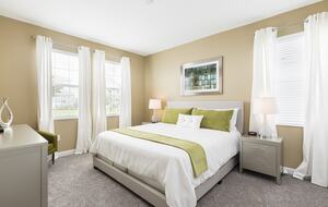 6 Bedroom Home with Private Pool - Davenport, Florida