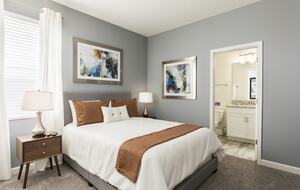 6 Bedroom Home with Private Pool - Davenport, Florida