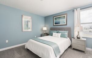 8 Bedroom Home with Private Pool - Davenport, Florida