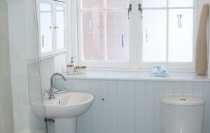 Cottage On The Beach - North Berwick, United Kingdom