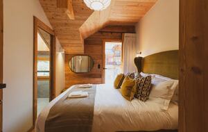 Rum Doodle | Charming Apartment - Saint-Chaffery, France