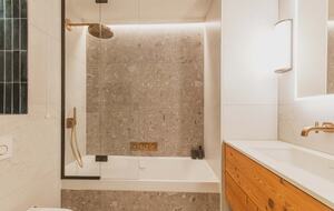 Rum Doodle | Charming Apartment - Saint-Chaffery, France