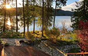 Sakinaw Lake Escape - Garden Bay, Canada