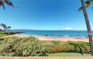 Makena Surf Beachfront Platinum Condo - Kihei, Hawaii