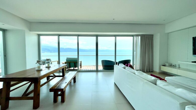 Icon Vallarta - Puerto Vallarta Jalisco, Mexico