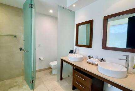 Icon Vallarta - Puerto Vallarta Jalisco, Mexico