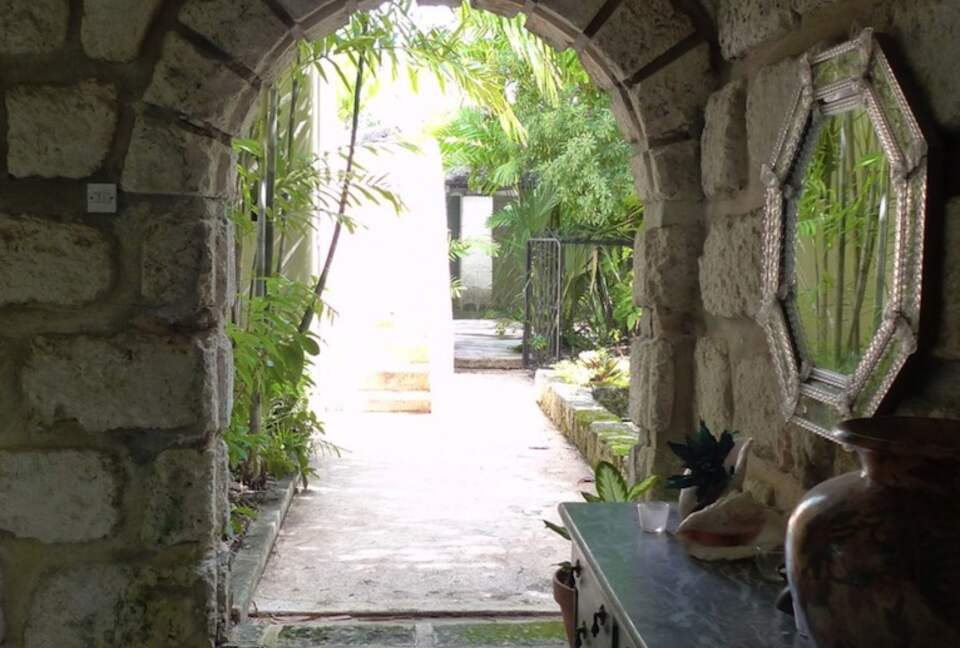 Bon Vivant Villa - St. James, Barbados