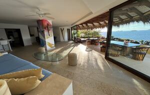 Pacific Paradise - Ixtapa de Azueta, Mexico