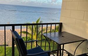 Beachfront Top-floor Villa on Oahu's North Shore - Haleiwa, Hawaii