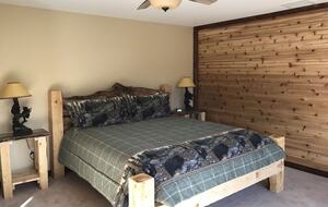 Four Seasons Chalet - Big Bear Lake, California