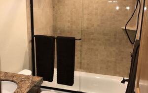 Four Seasons Chalet - Big Bear Lake, California