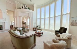 Famous Red Hill Grand Getaway in St. George - Saint George, Utah