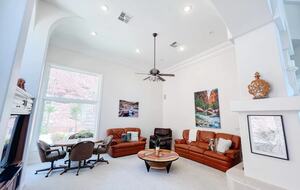 Famous Red Hill Grand Getaway in St. George - Saint George, Utah