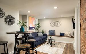 Downtown Denver Victorian Getaway - Denver, Colorado