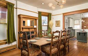 Downtown Denver Victorian Getaway - Denver, Colorado