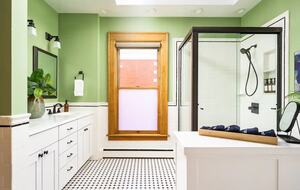 Downtown Denver Victorian Getaway - Denver, Colorado