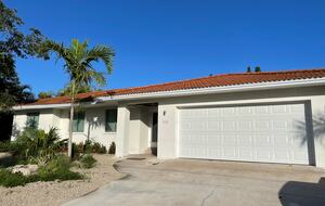 Longboat Key Living | Canal Front Home - Longboat Key, Florida