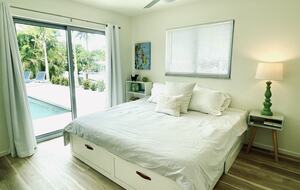 Longboat Key Living | Canal Front Home - Longboat Key, Florida