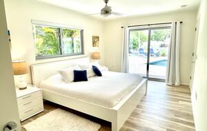 Longboat Key Living | Canal Front Home - Longboat Key, Florida