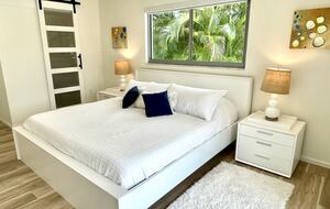 Longboat Key Living | Canal Front Home - Longboat Key, Florida