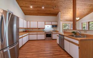 Alpine Meadow Ski Home | Near Lake Tahoe - Alpine Meadows, California