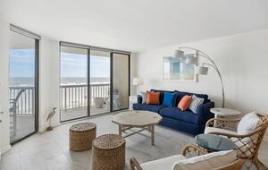 Beachfront Villa Folly Beach - Folly Beach, South Carolina