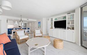 Beachfront Villa Folly Beach - Folly Beach, South Carolina