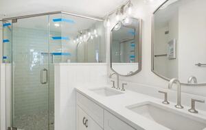 Beachfront Villa Folly Beach - Folly Beach, South Carolina