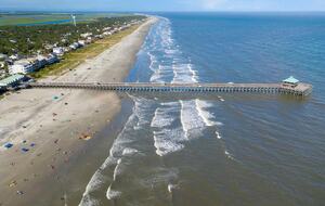 Beachfront Villa Folly Beach - Folly Beach, South Carolina